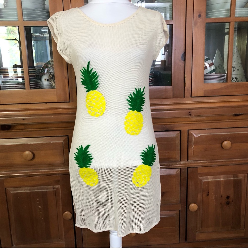 NWT America & Beyond swim coverup